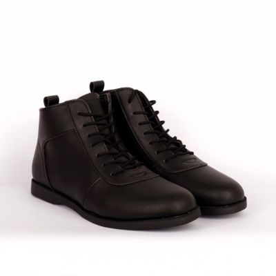 Sepatu chukka kareus black